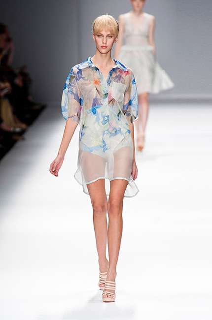 cacharel-defile-printemps-ete-2013-madame-figaro-09