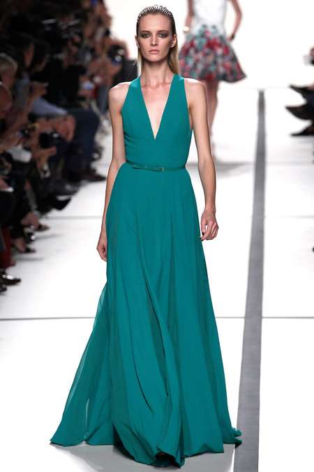 elie_saab_2014_ilkbahar_defile_moda_elbise_modelleri (32)