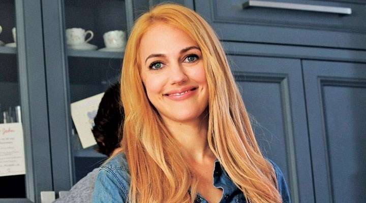 meryem_uzerli_sac_rengi_ve_modelleri_2015 (12)