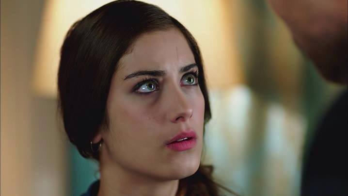 hazal_kaya_sac_rengi_ve_modelleri (11)