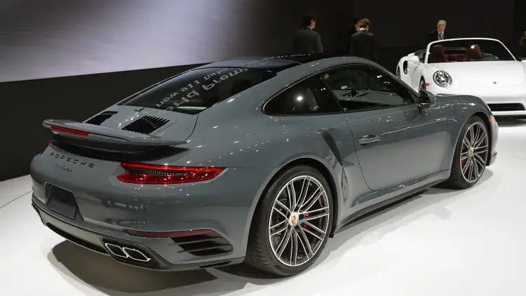 05-2017-porsche-911-turbo-detroit-1.webp