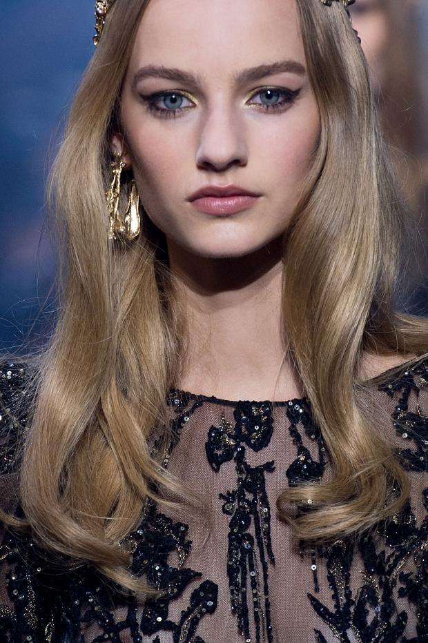 070815elie-saab-beauty-haute-couture-fall-2015-pfw10.jpg