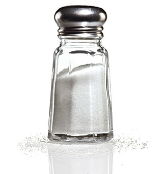 1106p45-salt-shaker-l.jpg