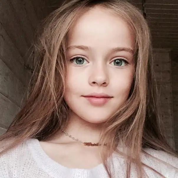 1118full-kristina-pimenova (2).webp