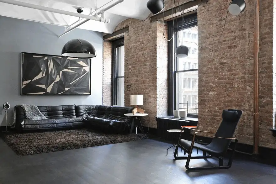 1903-Noho-Factory-Converted-into-Industrial-Loft-Style-Home-2.webp