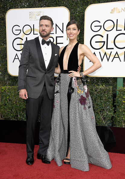 2017-golden-globe-kirmizi-hali-stilleri-28027-912017065431.jpg