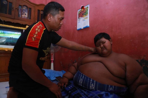 68779-bocah-arya-permana-berat-150-kilogram-2o0_highres_7630582495774fc1a21bdd.jpg