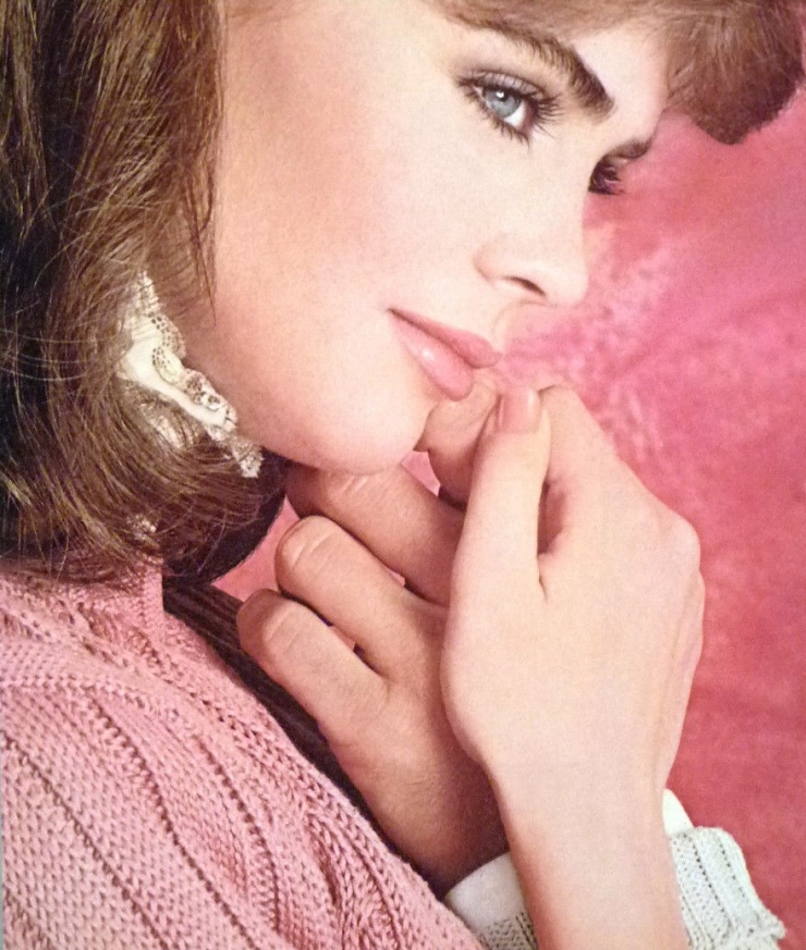 740full-brooke-shields.jpg