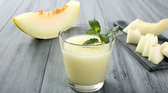 8-melon-smoothie-kavun.webp