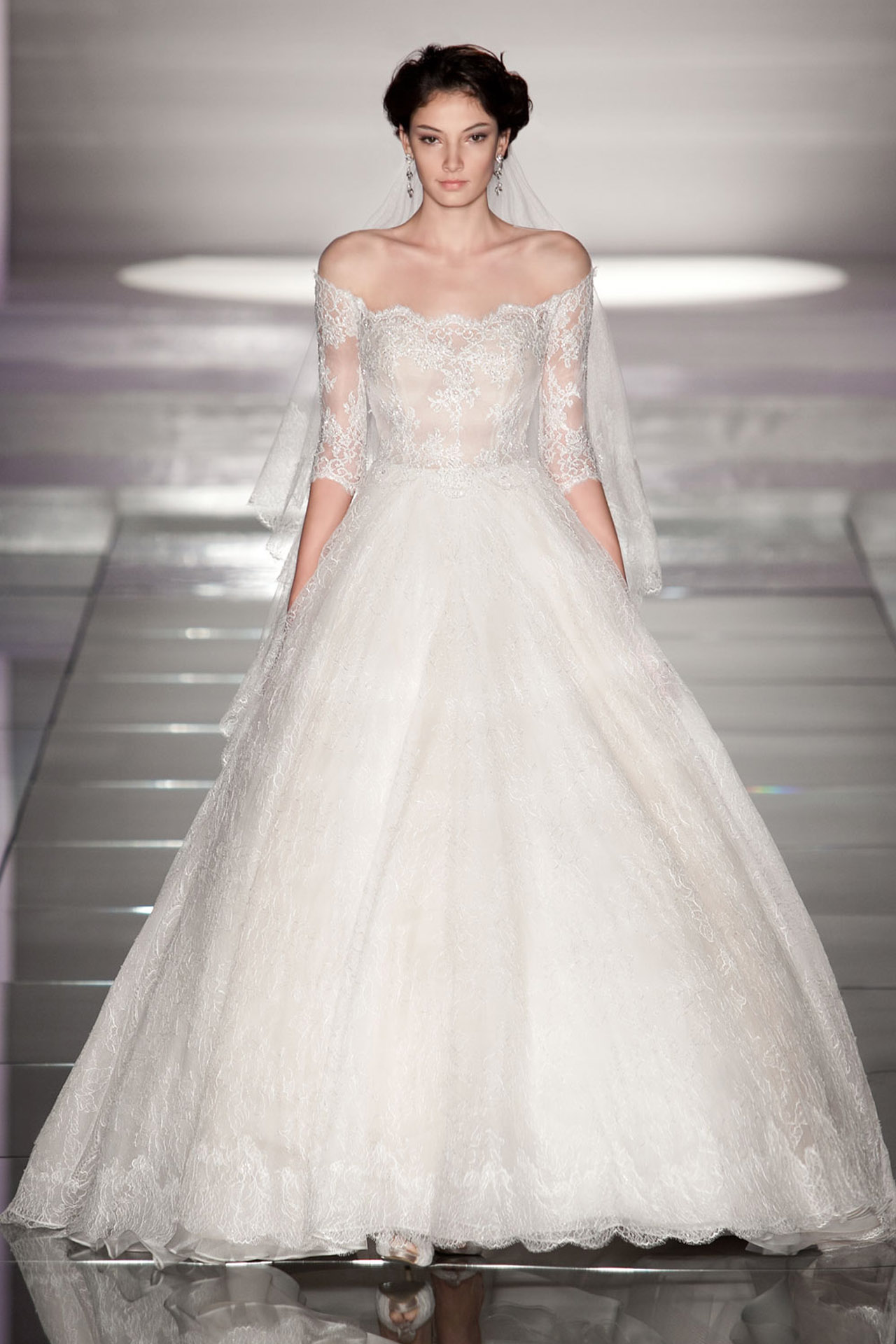 alessandra-rinaudo-ARAB15605PK-SAHARA-Catwalk2015-moda-sposa-2015-70.jpg