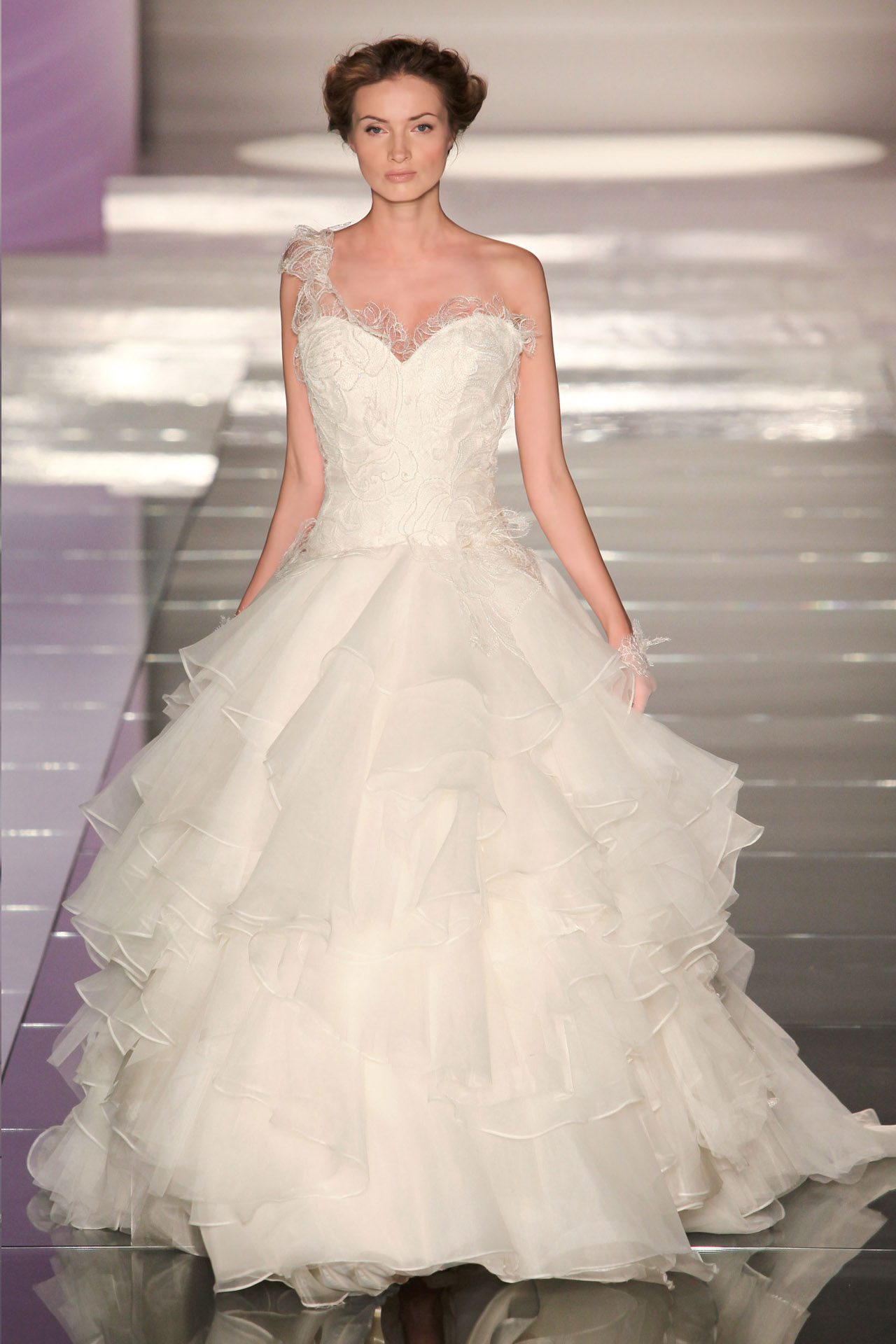 alessandra-rinaudo-ARAB15606IV-SALOME-Catwalk2015-moda-sposa-2015-409.jpg