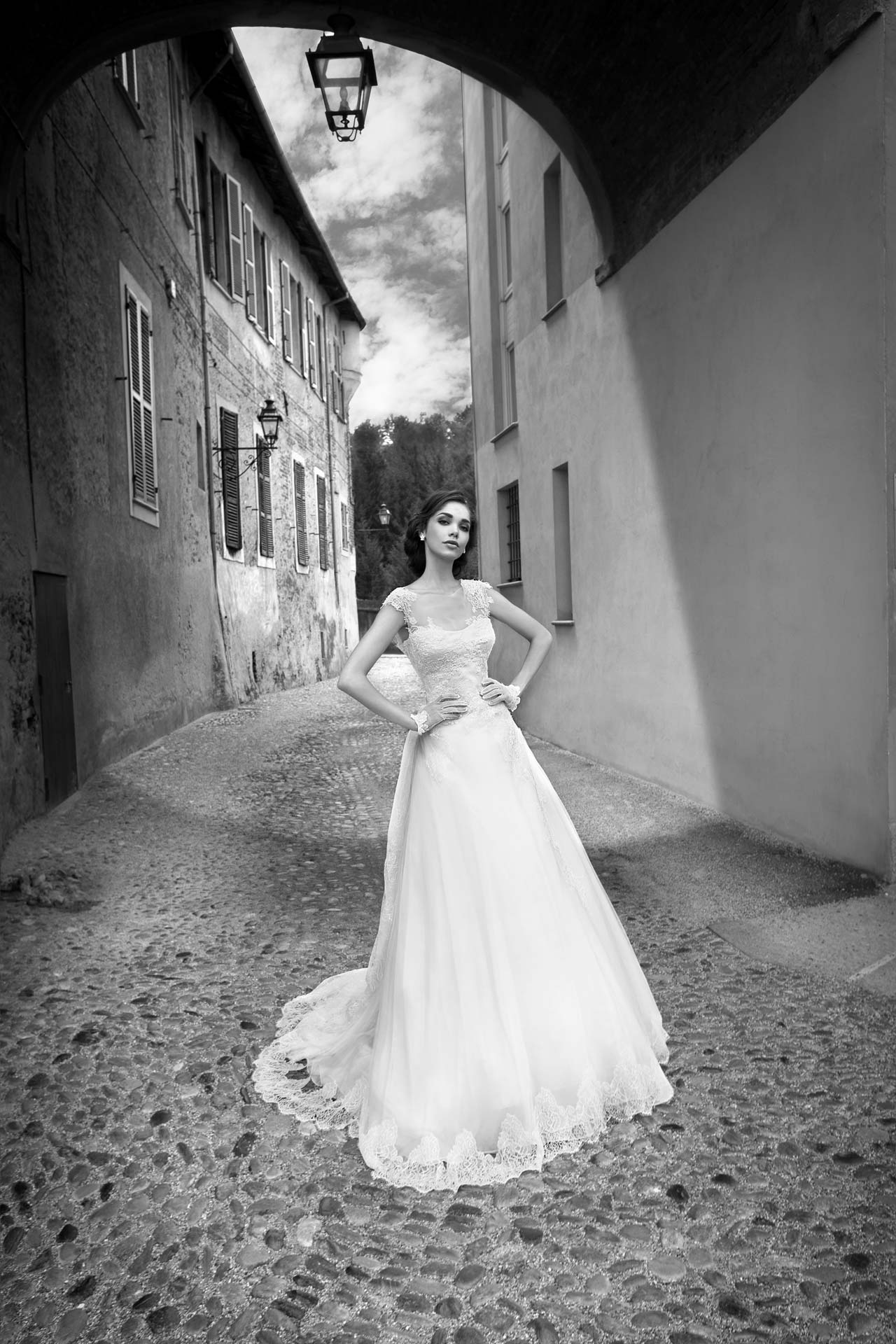 alessandra-rinaudo-ARAB15616PK-SELENA-A-AR_CollezioneSposa2015-moda-sposa-2015-304.jpg