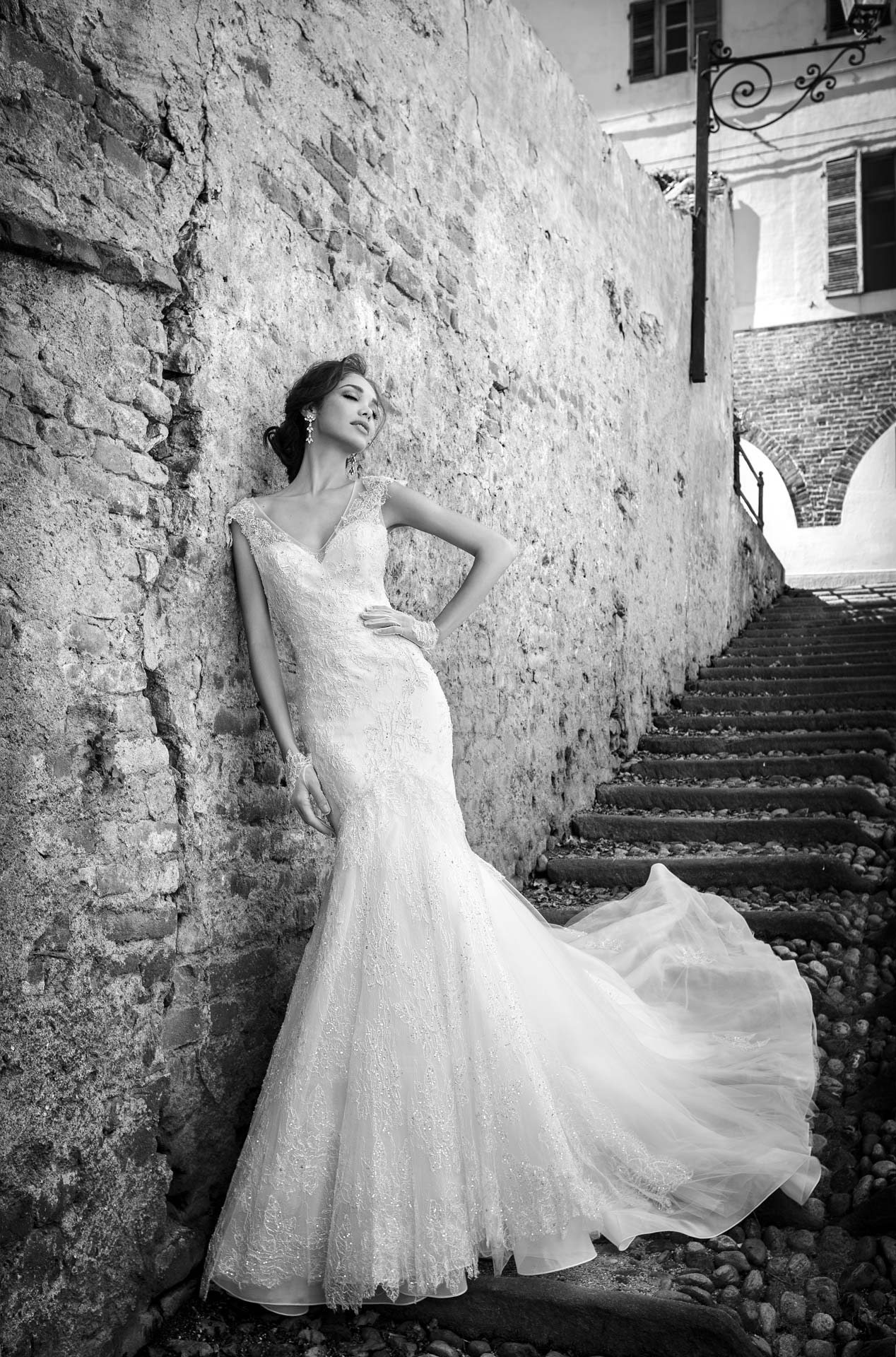 alessandra-rinaudo-ARAB15619IV-SHARLENE-B-AR_CollezioneSposa2015-moda-sposa-2015-22.jpg