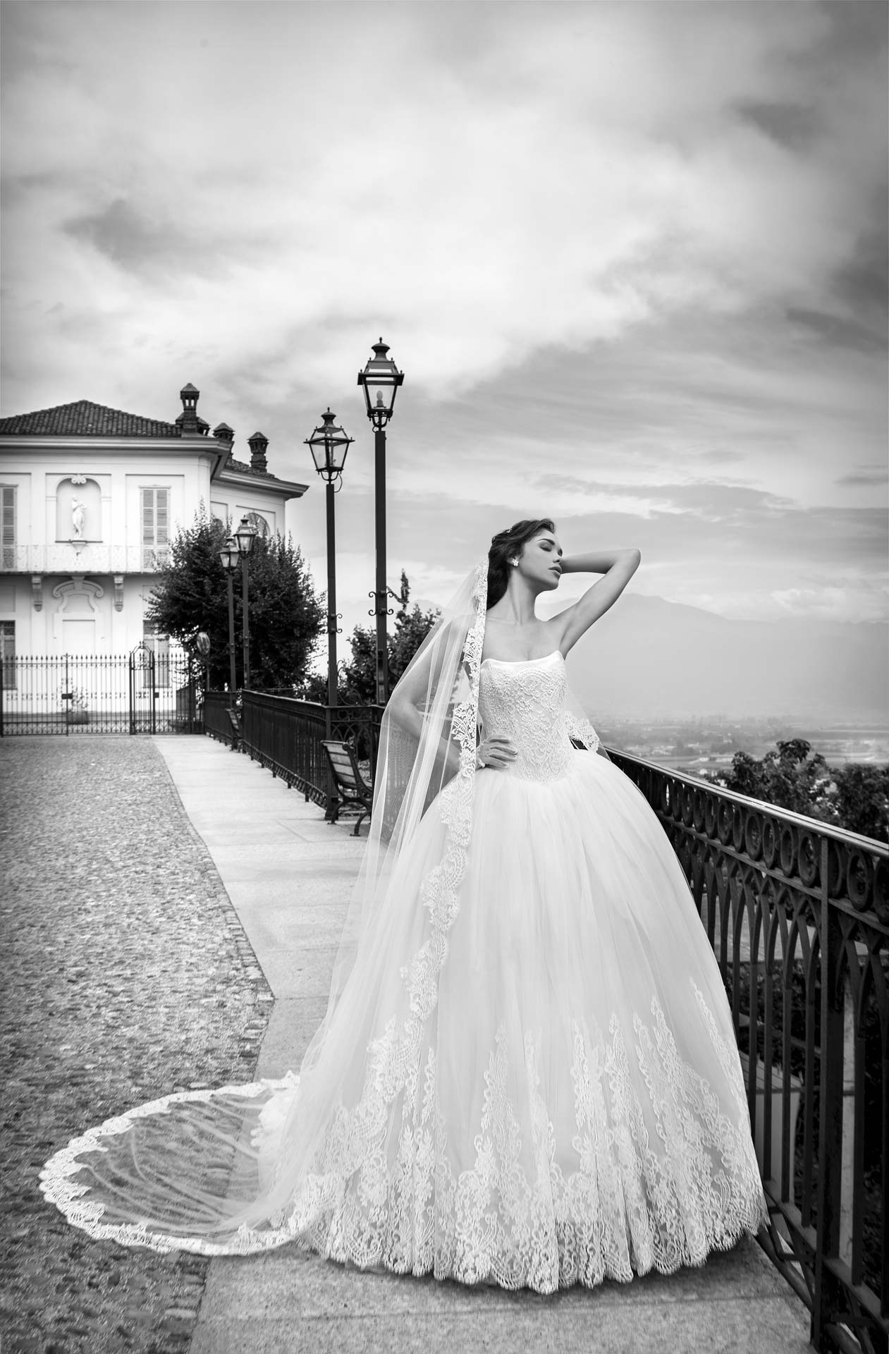 alessandra-rinaudo-ARAB15622PK-SIENNA-AR_CollezioneSposa2015-moda-sposa-2015-262.jpg