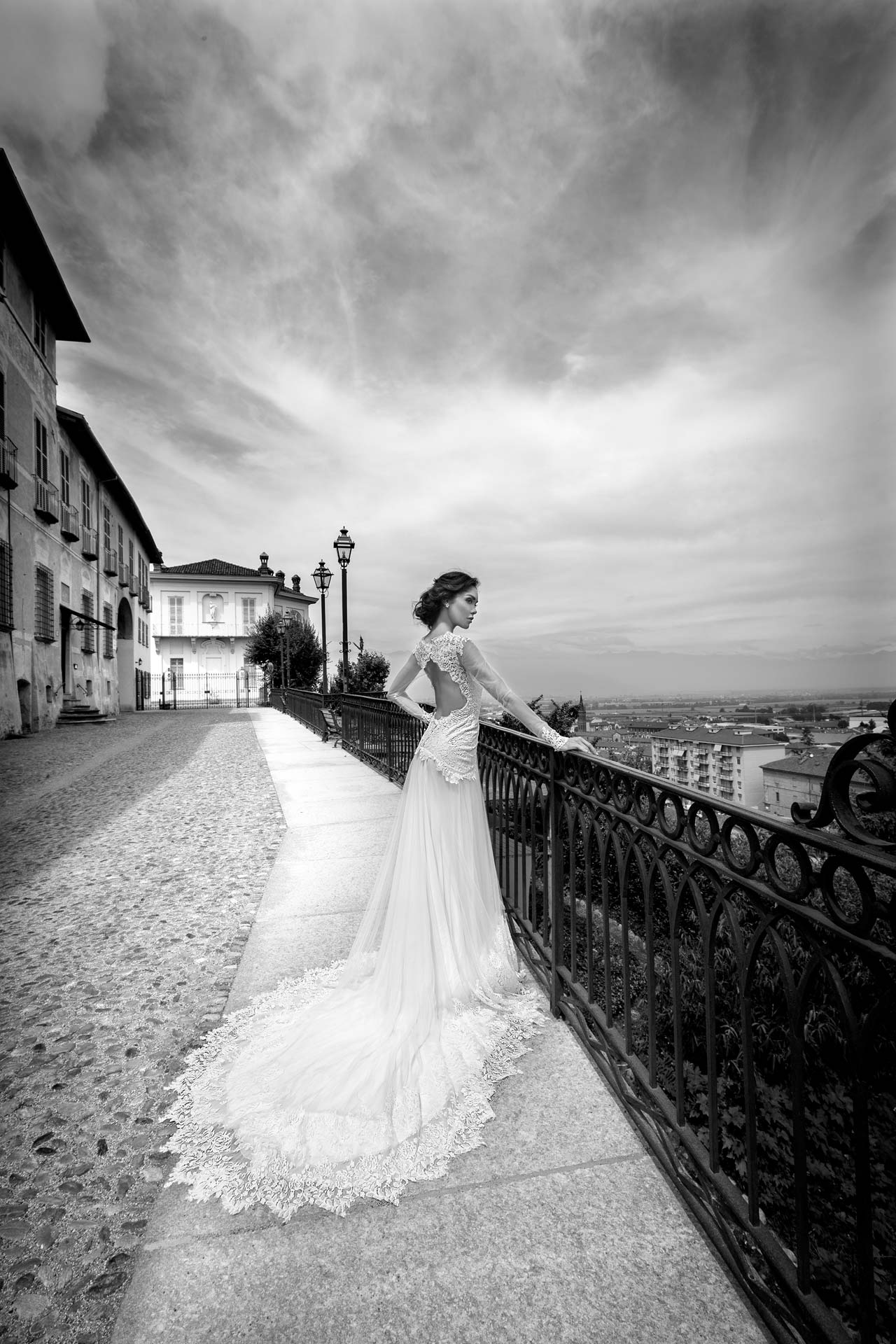 alessandra-rinaudo-ARAB15623IV-SIDNEY-AR_CollezioneSposa2015-moda-sposa-2015-63.jpg