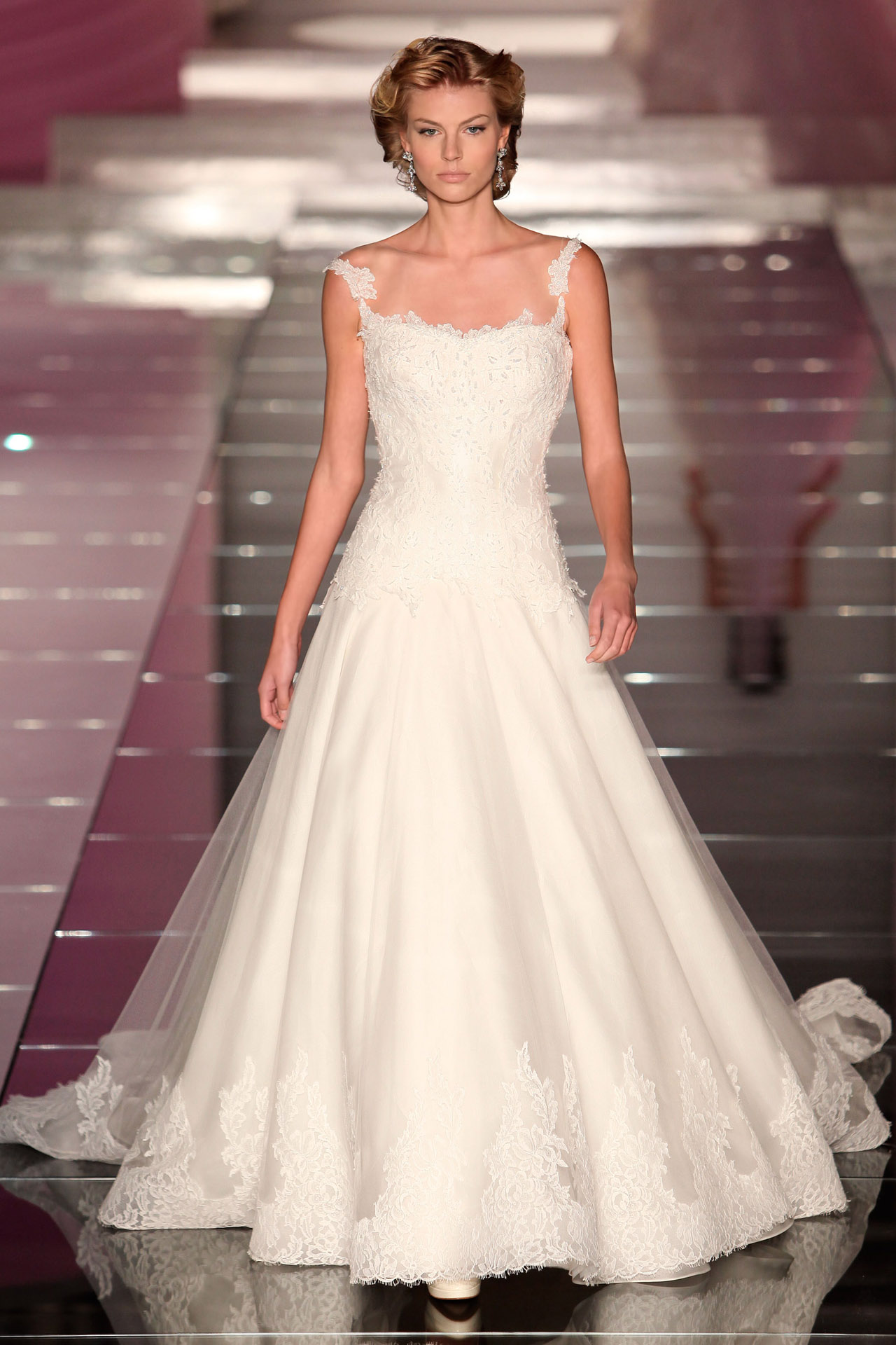 alessandra-rinaudo-ARAB15624IV-SILVIE-Catwalk2015-moda-sposa-2015-609.jpg