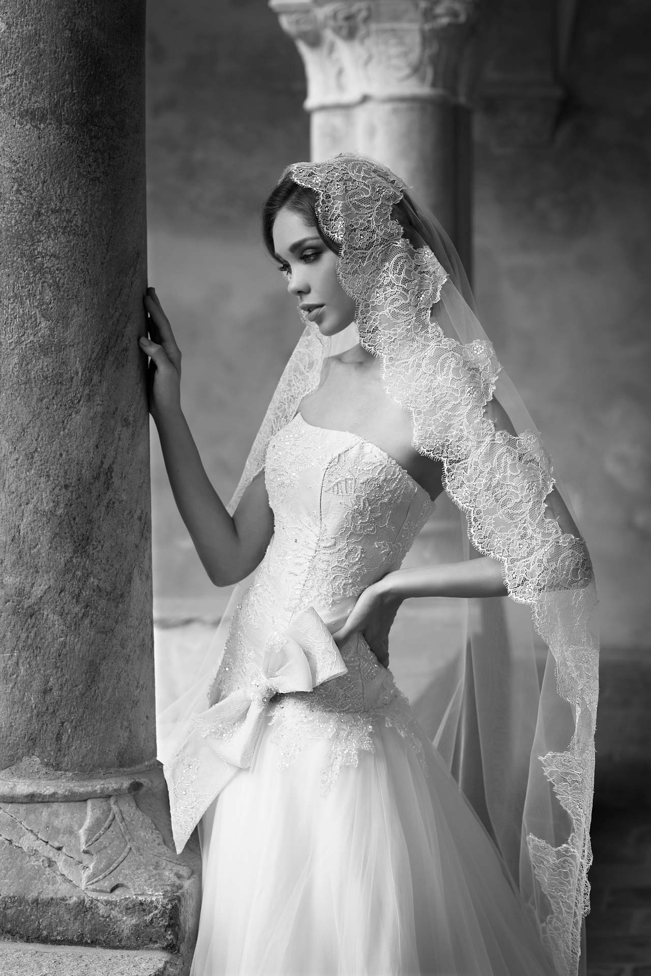 alessandra-rinaudo-ARAB15635SL-SUSAN-A-AR_CollezioneSposa2015-moda-sposa-2015-35.jpg