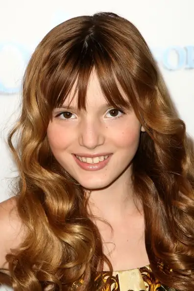 Bella-Thorne-0 (1).webp