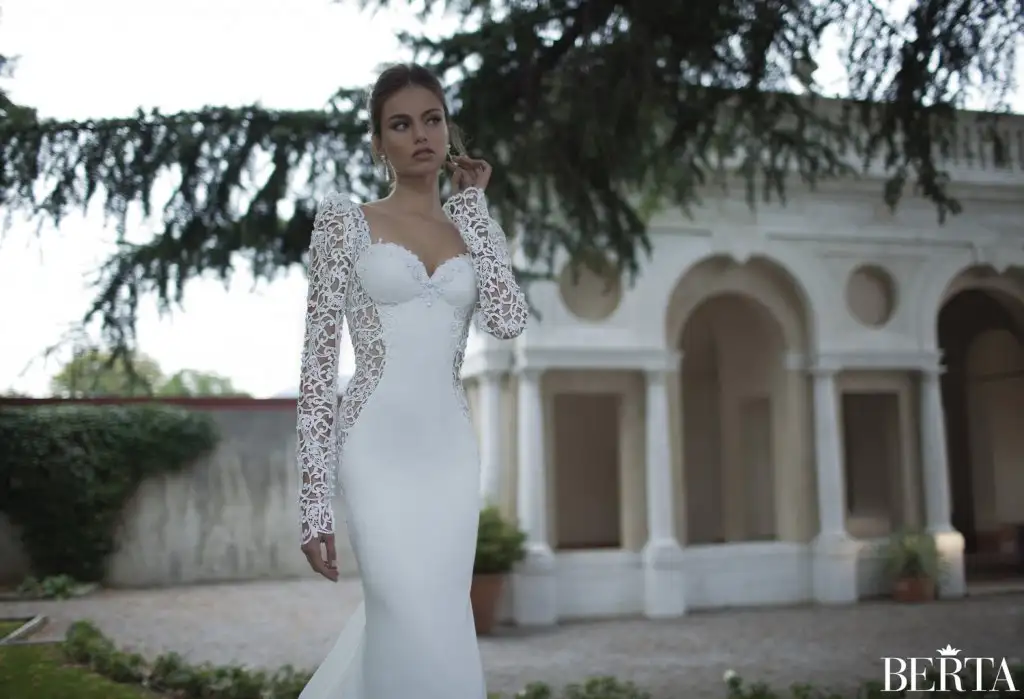 Berta-Winter-2014-Wedding-Dress-Collection-29.webp