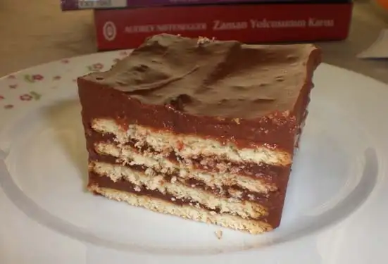 bisküvili-pasta-tarifi.webp