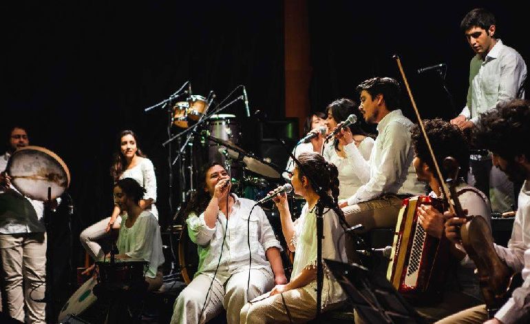 bogazici-universitesi-folklor-kulubu-dans-muzik-gosterisi-770x470.jpg