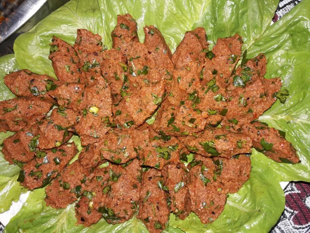 ÇİĞKÖFTE.jpg