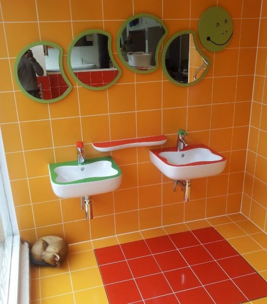 çocuk-banyoları-ve-ayna-dizaynları.jpg