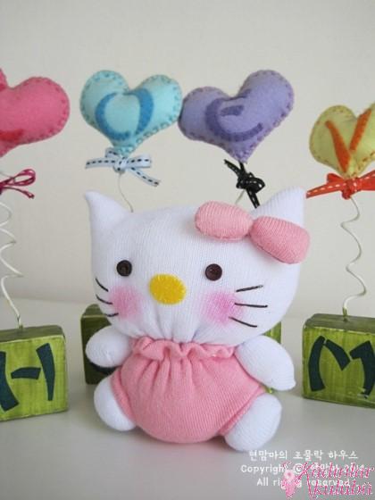 coraptan_hello_kitty_yapimi_resimli_anlatim-1.jpg