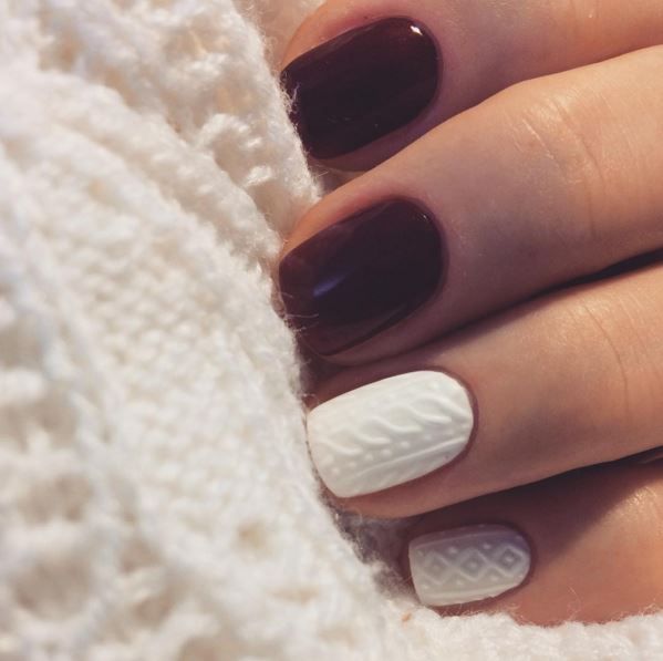 cosy-nails-blanc-rouge-pull.jpg