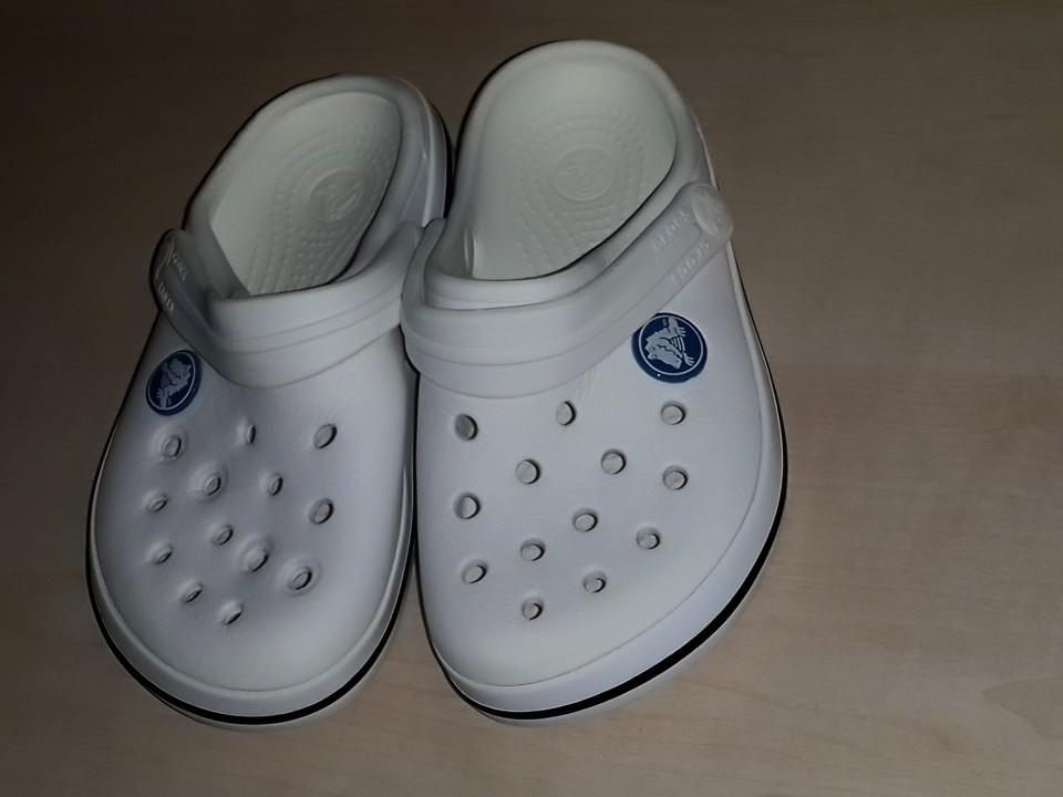 crocs 8,9 no.jpg