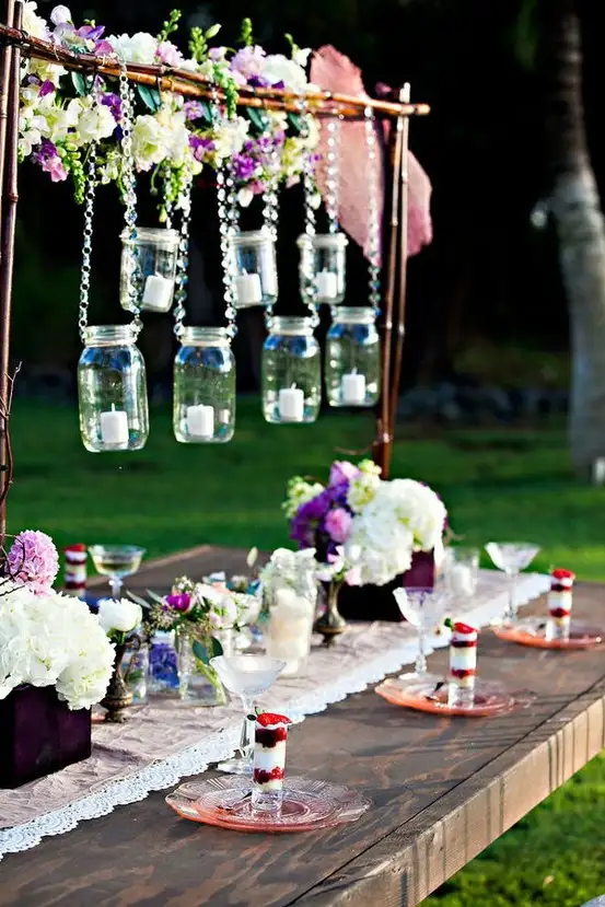 cute-outdoor-wedding-reception-decoration-ideas.webp
