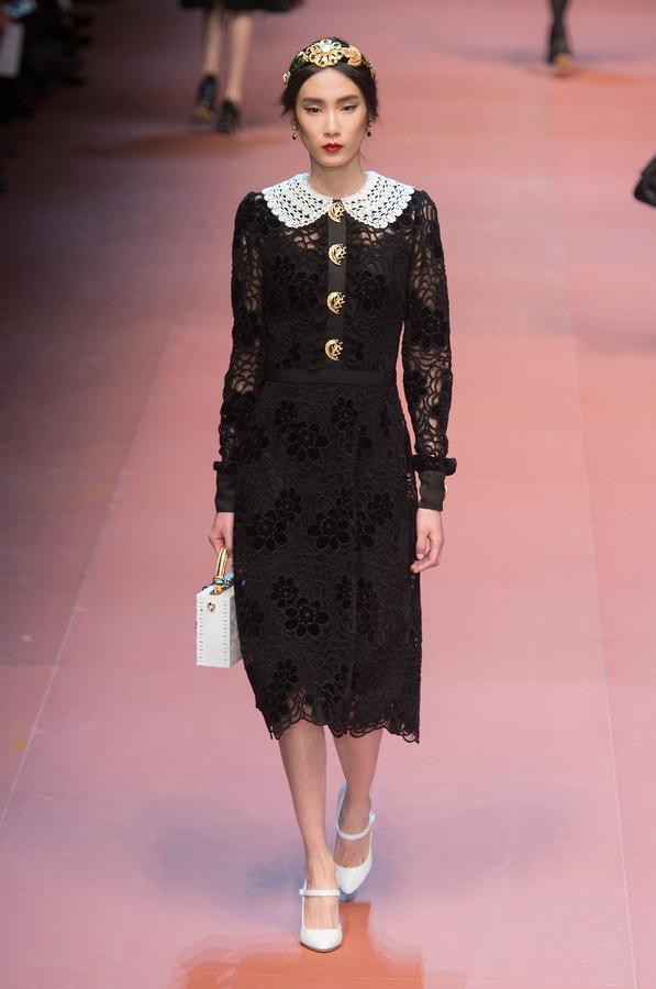 defile-dolce-amp-gabbana-automne-hiver-2015-2016-milan-look-37.jpg