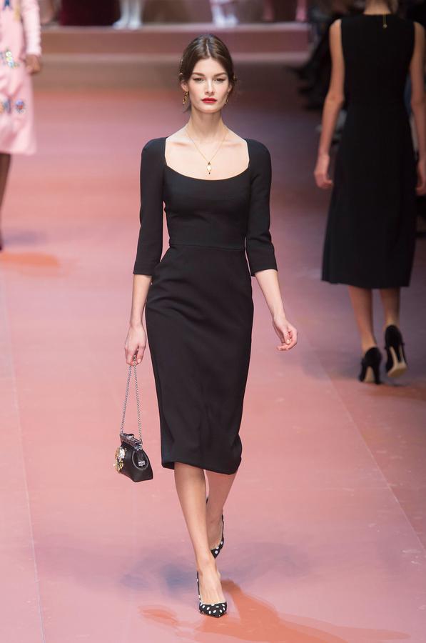 defile-dolce-amp-gabbana-automne-hiver-2015-2016-milan-look-47.jpg