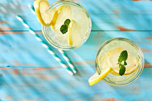 dimes-light-limonata-one.jpg