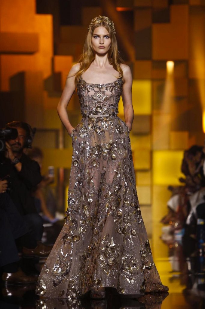 Elie-Saab-Couture-FW15-Paris-9448-1436357512-bigthumb (1).jpg