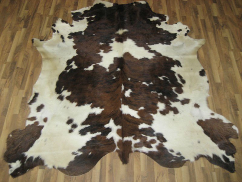 Finished_Cow_Carpet_Pelt.jpg