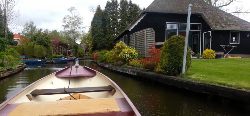 giethoorn_sandal-1728x800_c.jpg