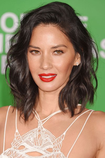 hbz-vday-hair-olivia-munn_1.jpg