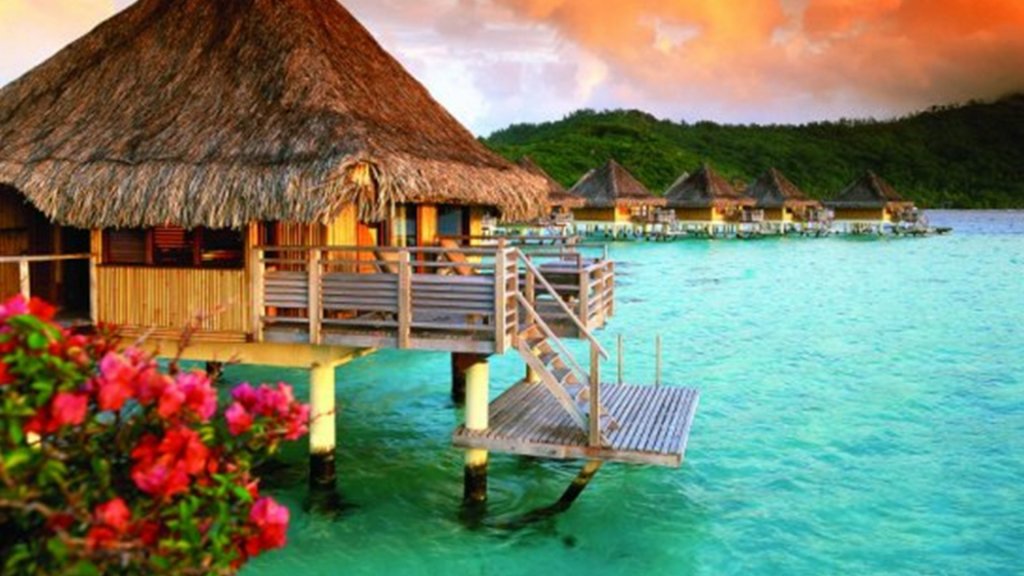 Hilton-Bora-Bora.jpg