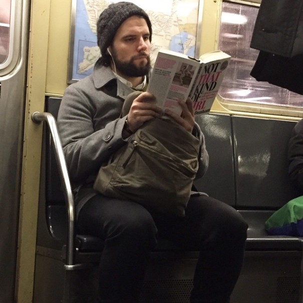 hot-dudes-reading-books-instagram-2-605x605.jpg