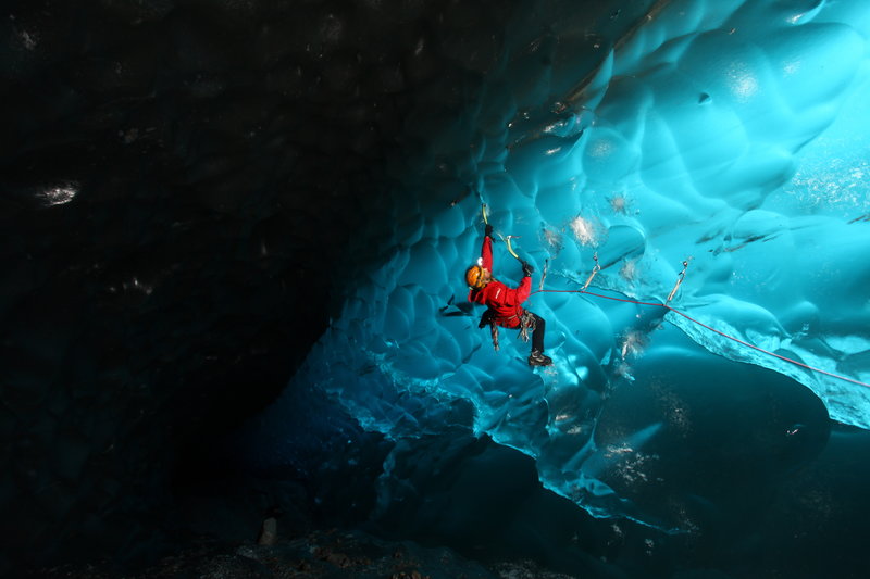 ice-cave-ice-climbing-cuny-proverbio-glacier-perito-moreno-argentina.JPG