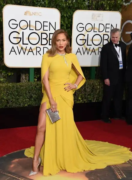 jennifer-lopez-golden-globes-2016.webp