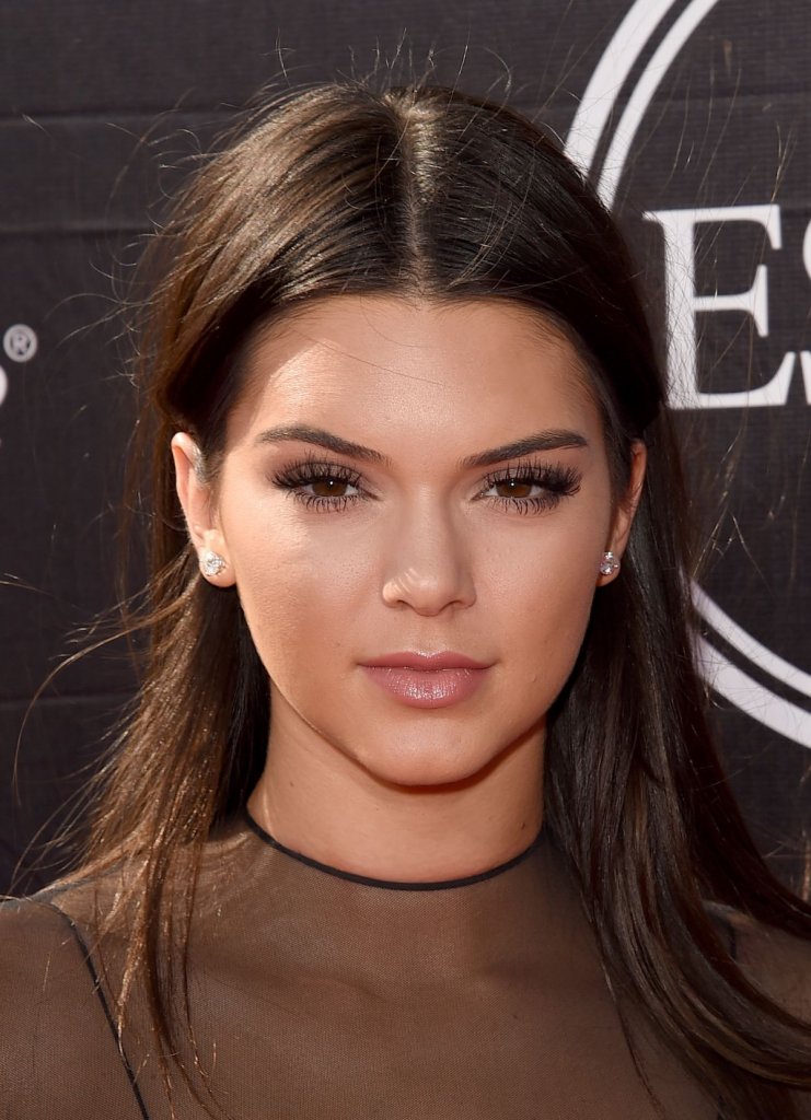 kendall-jenner-attends-the-2015-espys-in-los-angeles_1.jpg