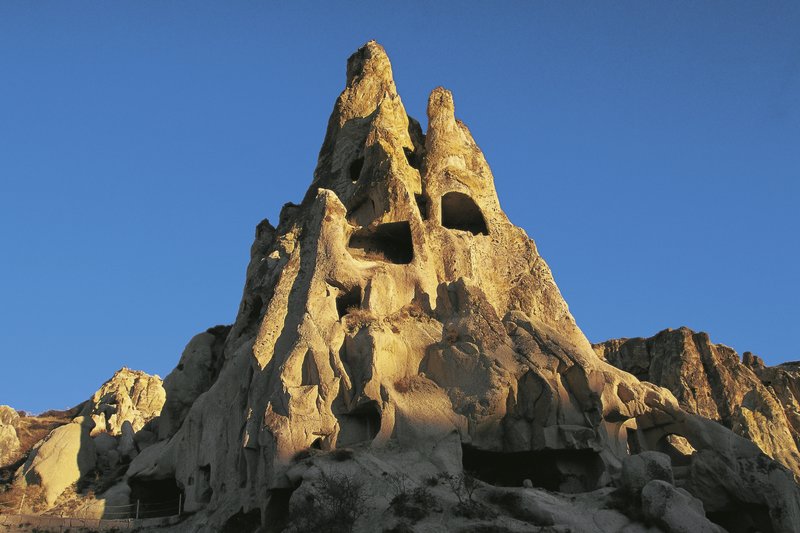 kızlar-manastırı-kapadokya.jpg