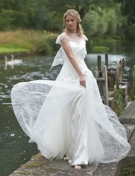 Lottie-Catrin-Shrug-Skirt-570x741.webp