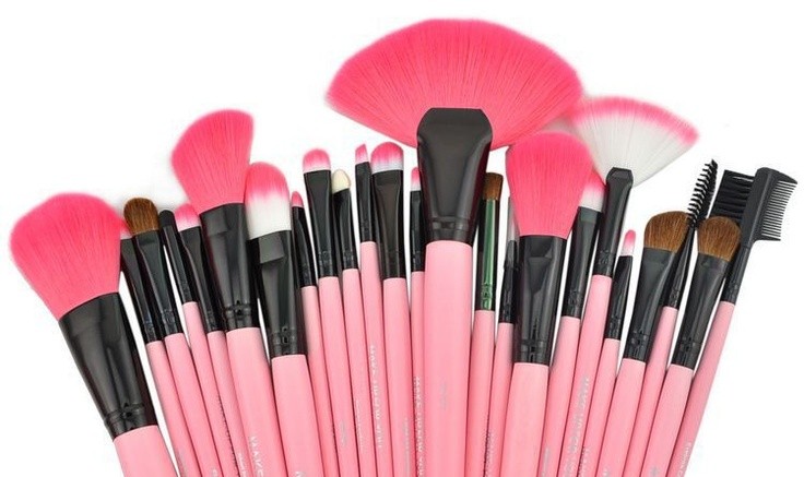 makyaj-fırçaları-makeup-brush-e1416957365642.jpg