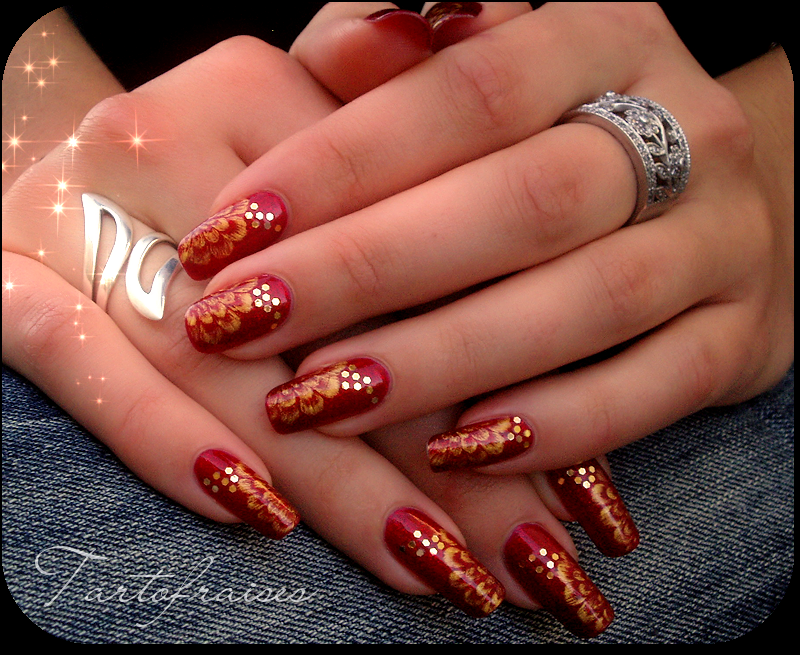 nail-art-noel-2011-faux-one-stroke-L-5vJoUW.png