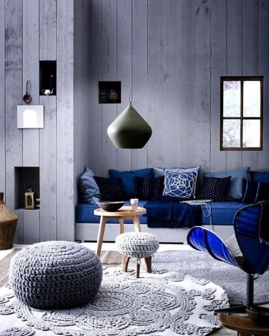 Navy-Blue-And-Gray-Living-Room-Winter-Decorations.jpg