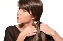 pantene_howto_17-fishtailbraid_step4.jpg