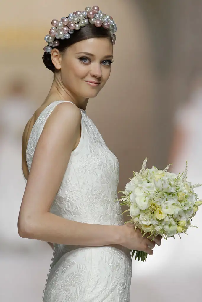 pronovias_detalles_546049624_683x.webp